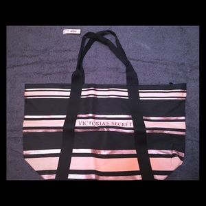 NEW Victoria’s Secret Tote Bag❤️
